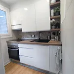 Beach Accommodation Apartment Lägenhet
