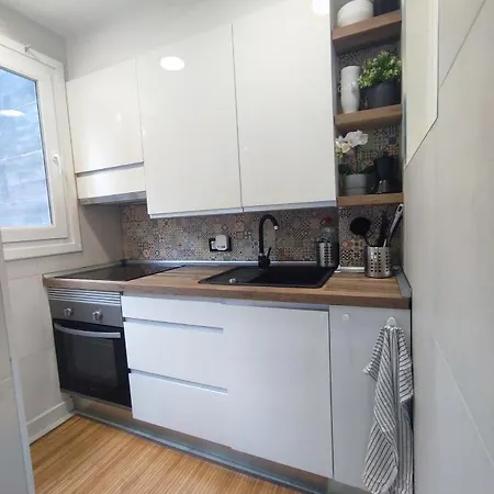 Beach Accommodation Apartment Апартаменти