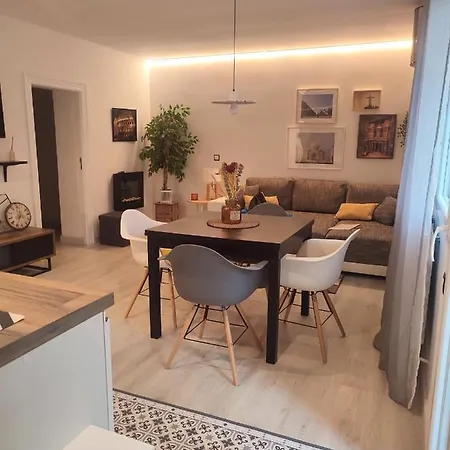 Beach Accommodation Apartment San Sebastian